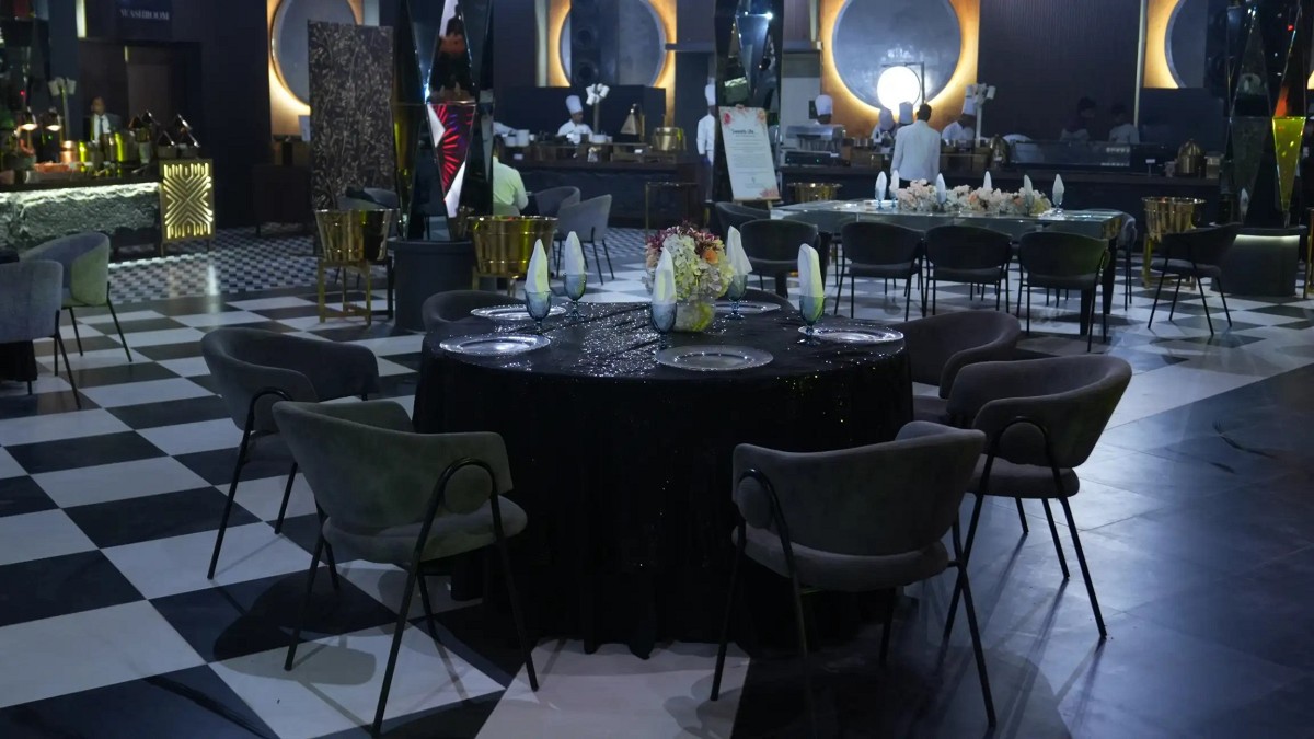 Club Riviera