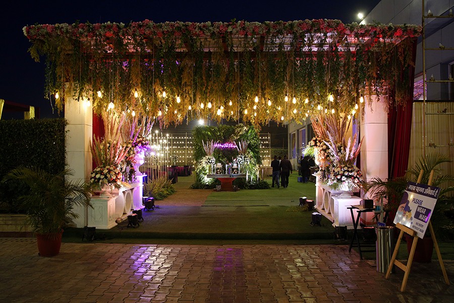 Opulent Hotel — photo 4