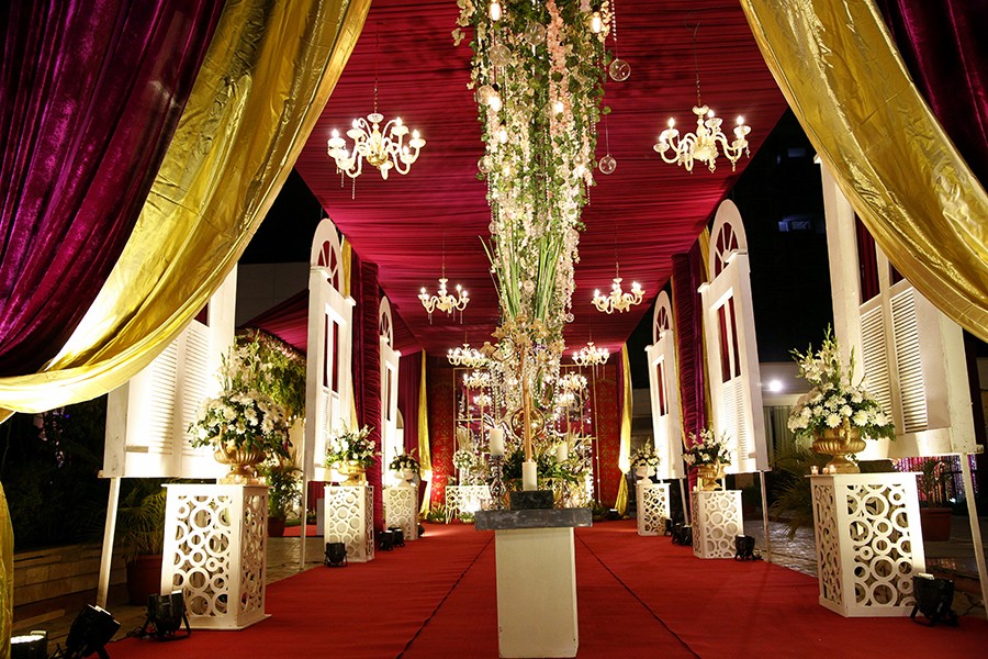 Opulent Hotel — photo 5