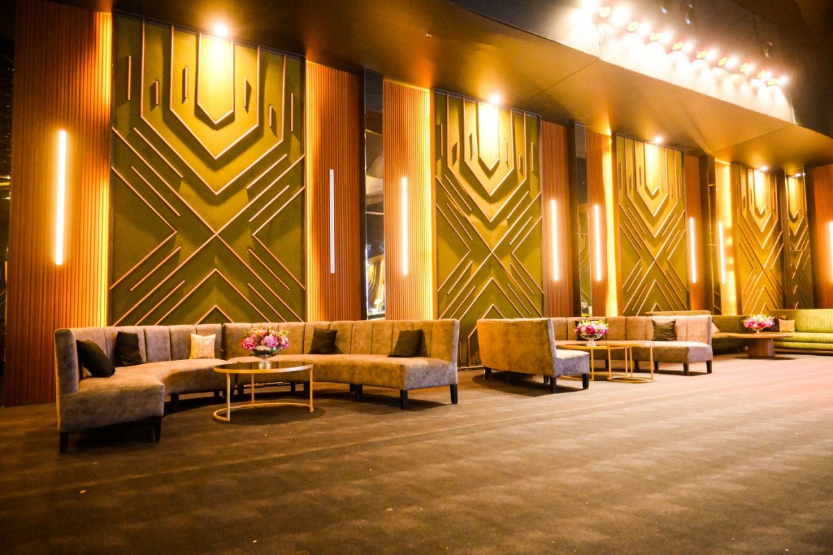 Club Riviera