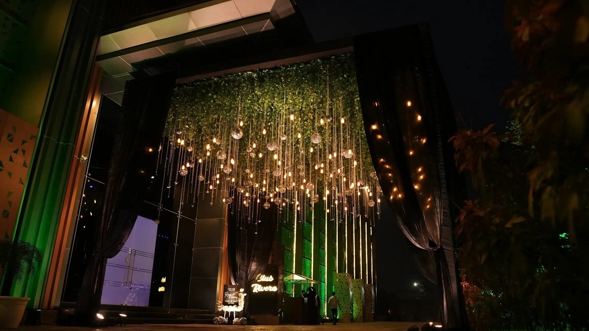 Club Riviera