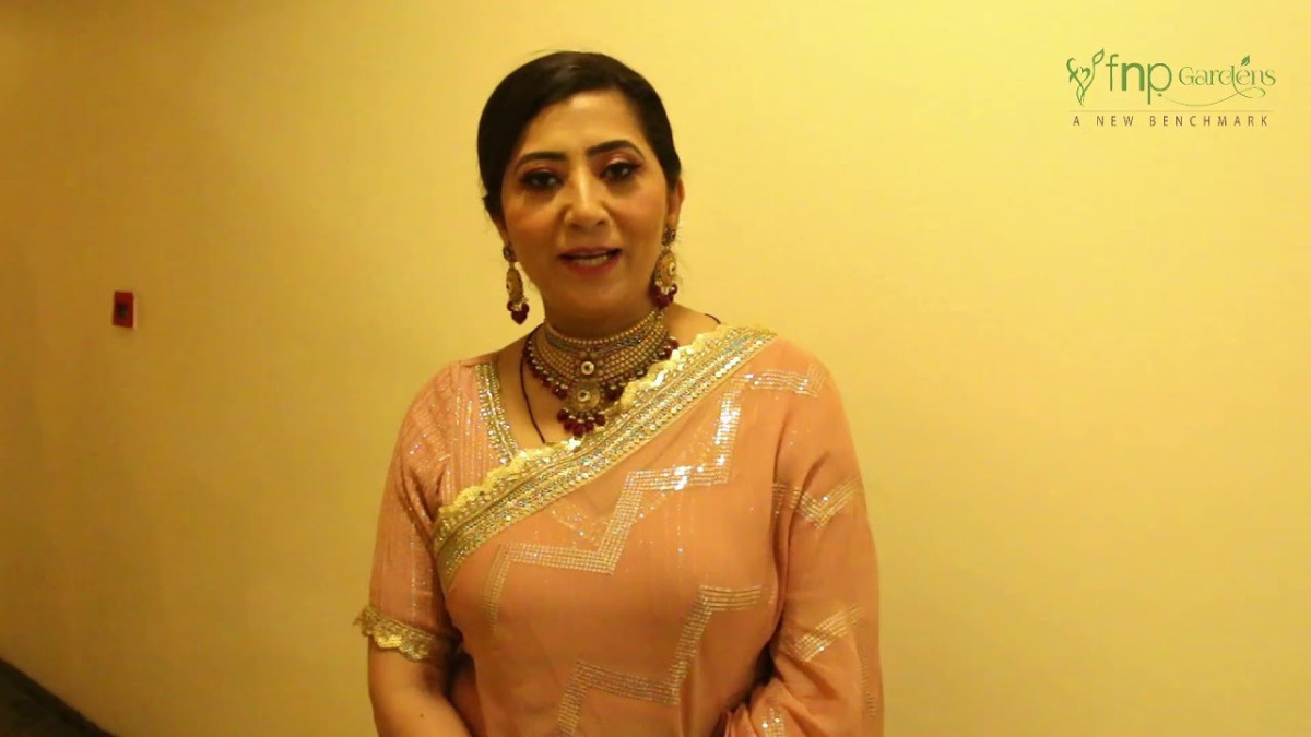 Mrs. Renu Kapoor