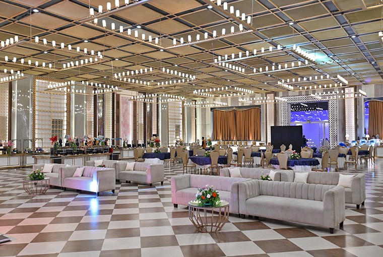 Opulent Hotel