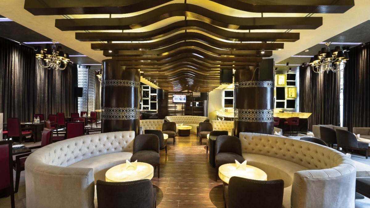 Udman Hotel banquet hall with warm wood tones and elegant seating