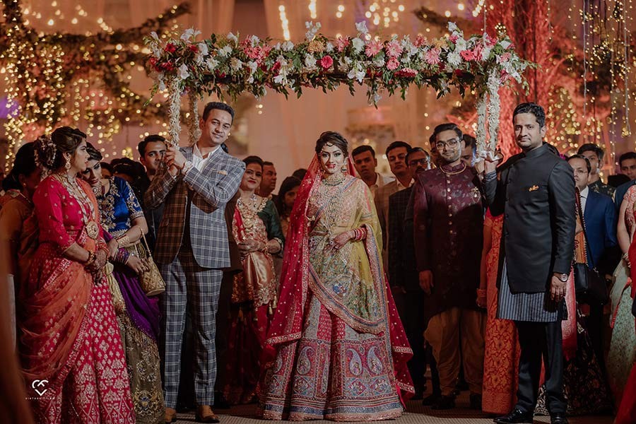 Shubham & Itisha — photo 6