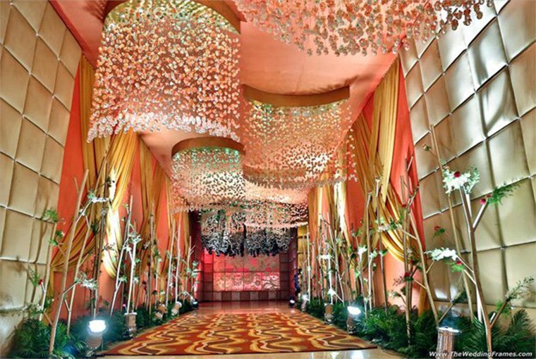 How to solemnize a classic wedding?