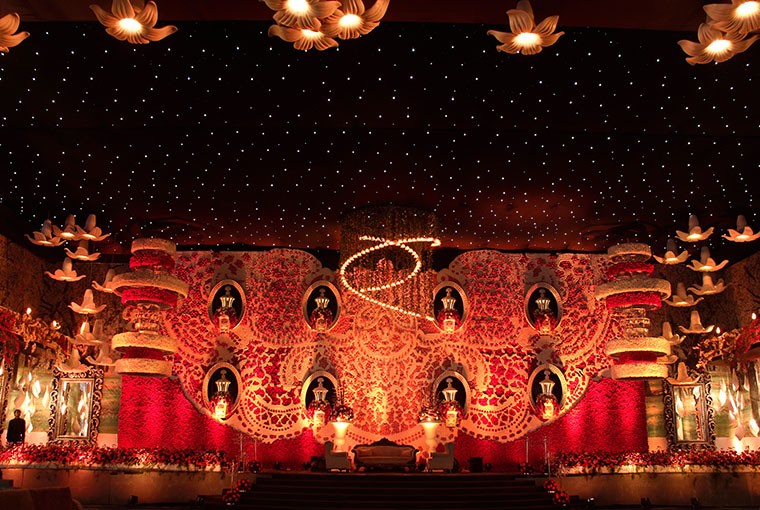 Chand Bagh Couple Stage