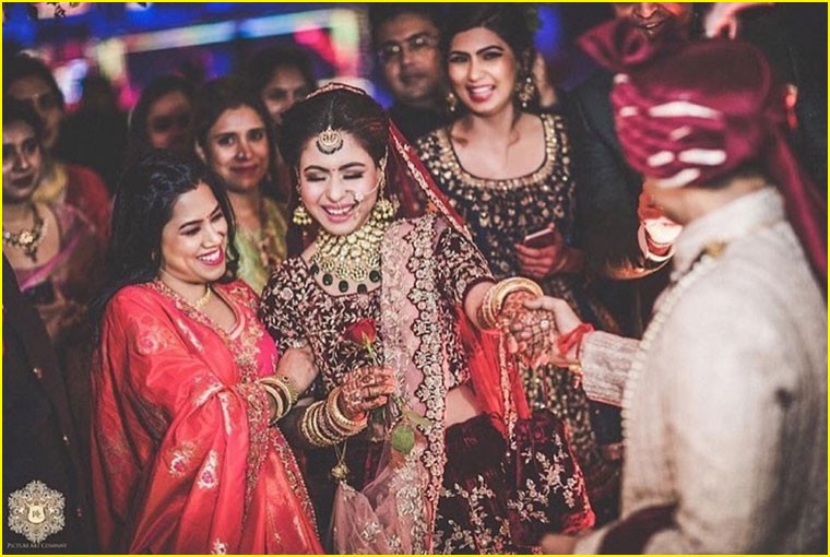 How to get a dazzling smile on your wedding day?