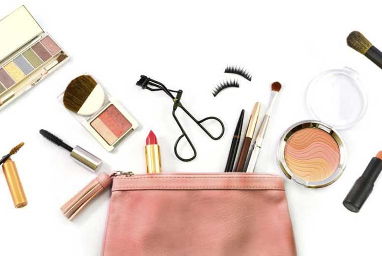 What are the essentials for the makeup trousseau?