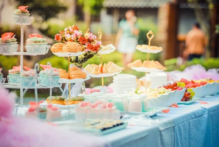Don’t forget to ask these questions from your caterer before booking them for your wedding
