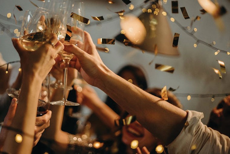 How to recover from a hangover before your wedding?