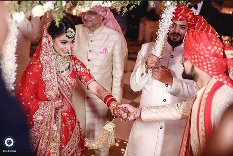 Skincare products that you should swear by before your wedding