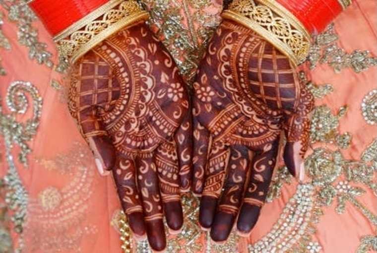 Some bridal mehendi hacks you should be aware of!