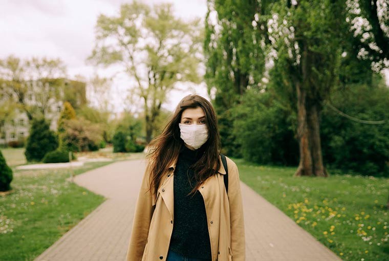 How to get rid of maskne before your wedding?