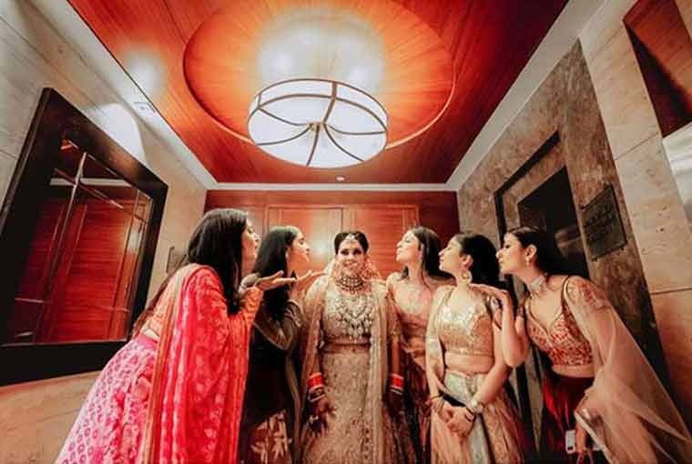 Types of friends at Indian Weddings!