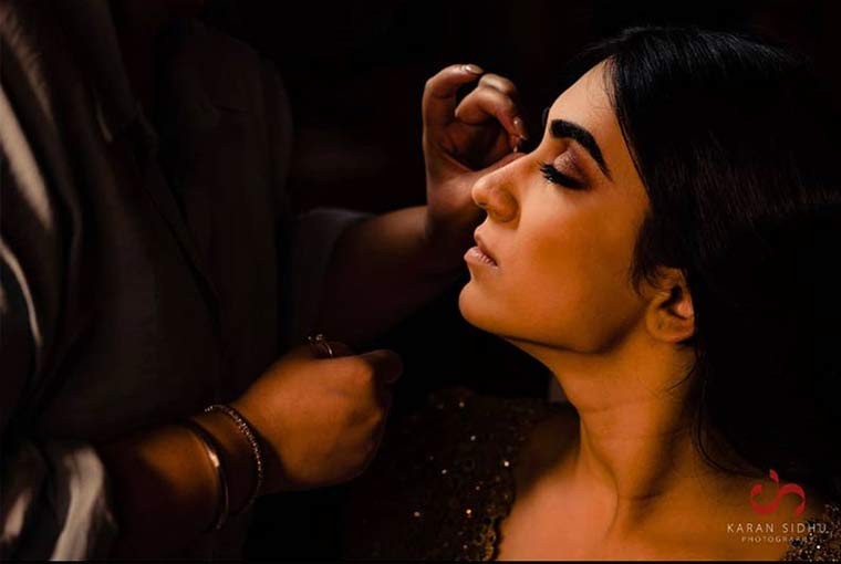 Some useful makeup tips for the Monsoon Brides