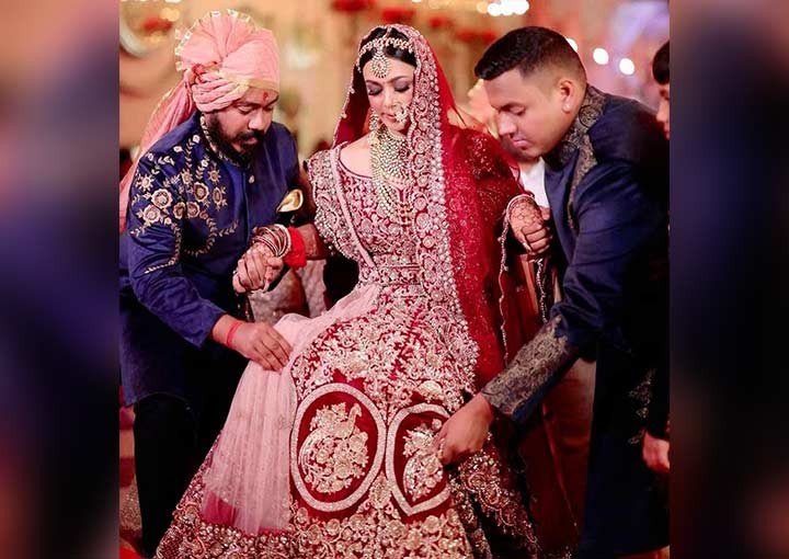 Some cool gift ideas for your newly-wed sister!