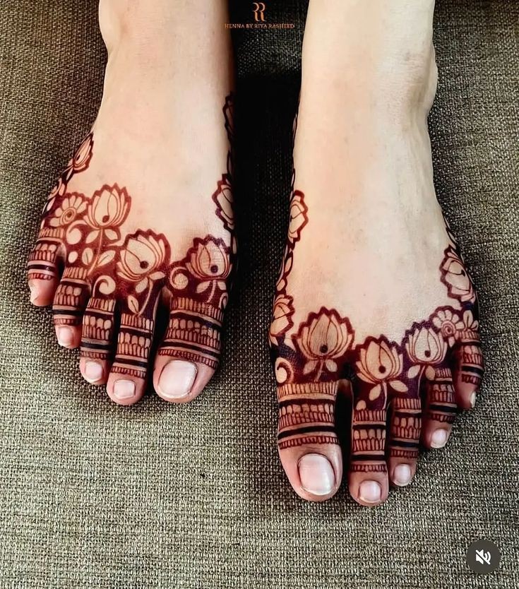 Arabic Anklet Design mehndi design