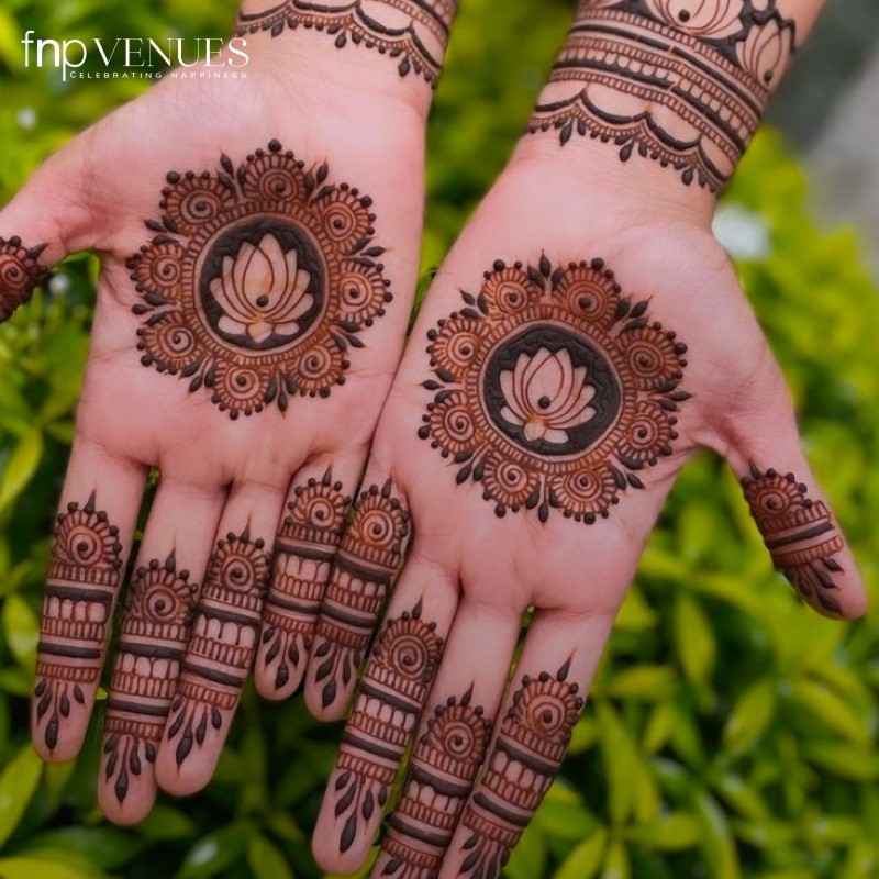 front hand full mehandi design