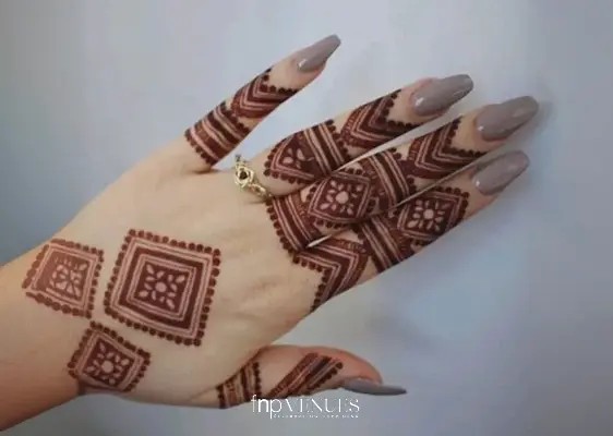 Geometric Finger Accents