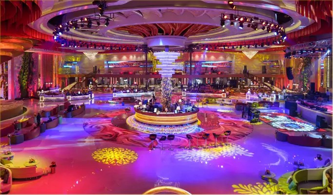 RAFFLES luxury wedding venue in grugaon