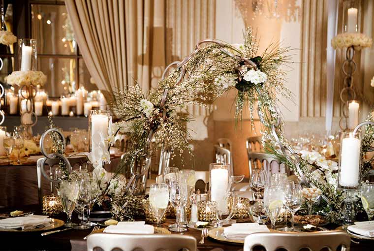 metallic details in wedding decor