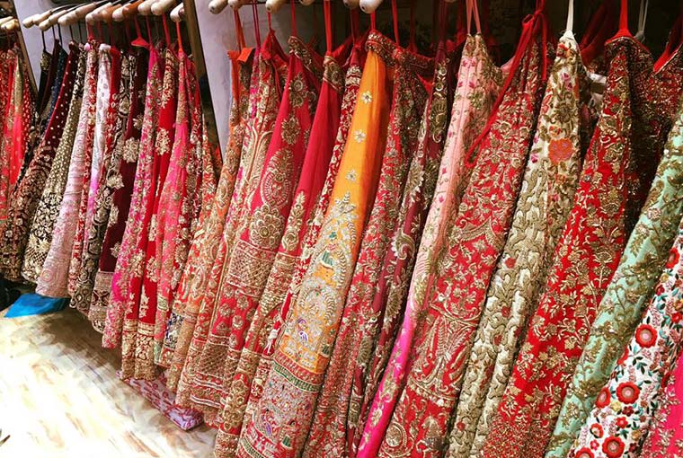 Wedding shopping Delhi Best shops for Bridal lehenga, sarees & dresses शादी  की शॉपिंग चांदनी चौक - YouTube