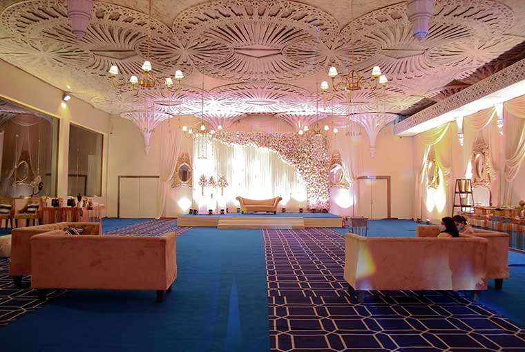 Opulent Hotel by fnp venues