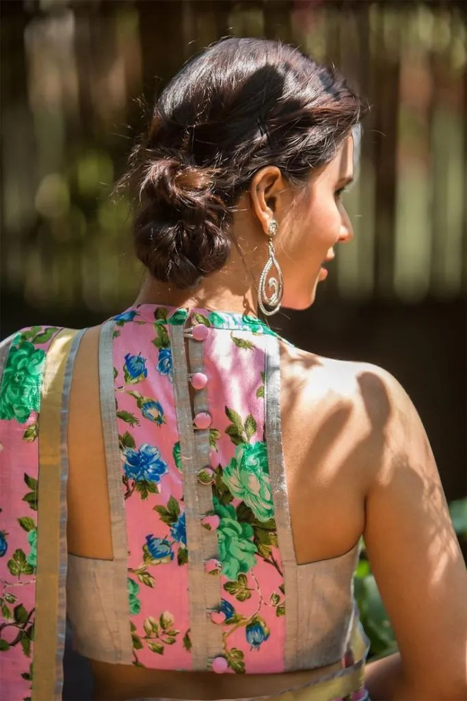 stylish-modern-sleeveless-blouse-designs-FNP-venues