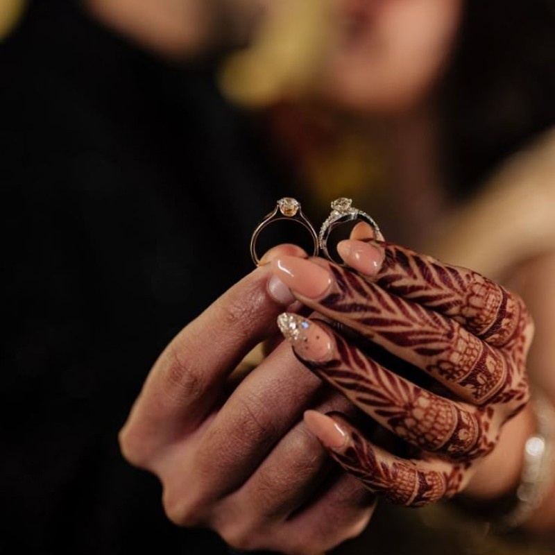 ring reveal show photoshoot idea